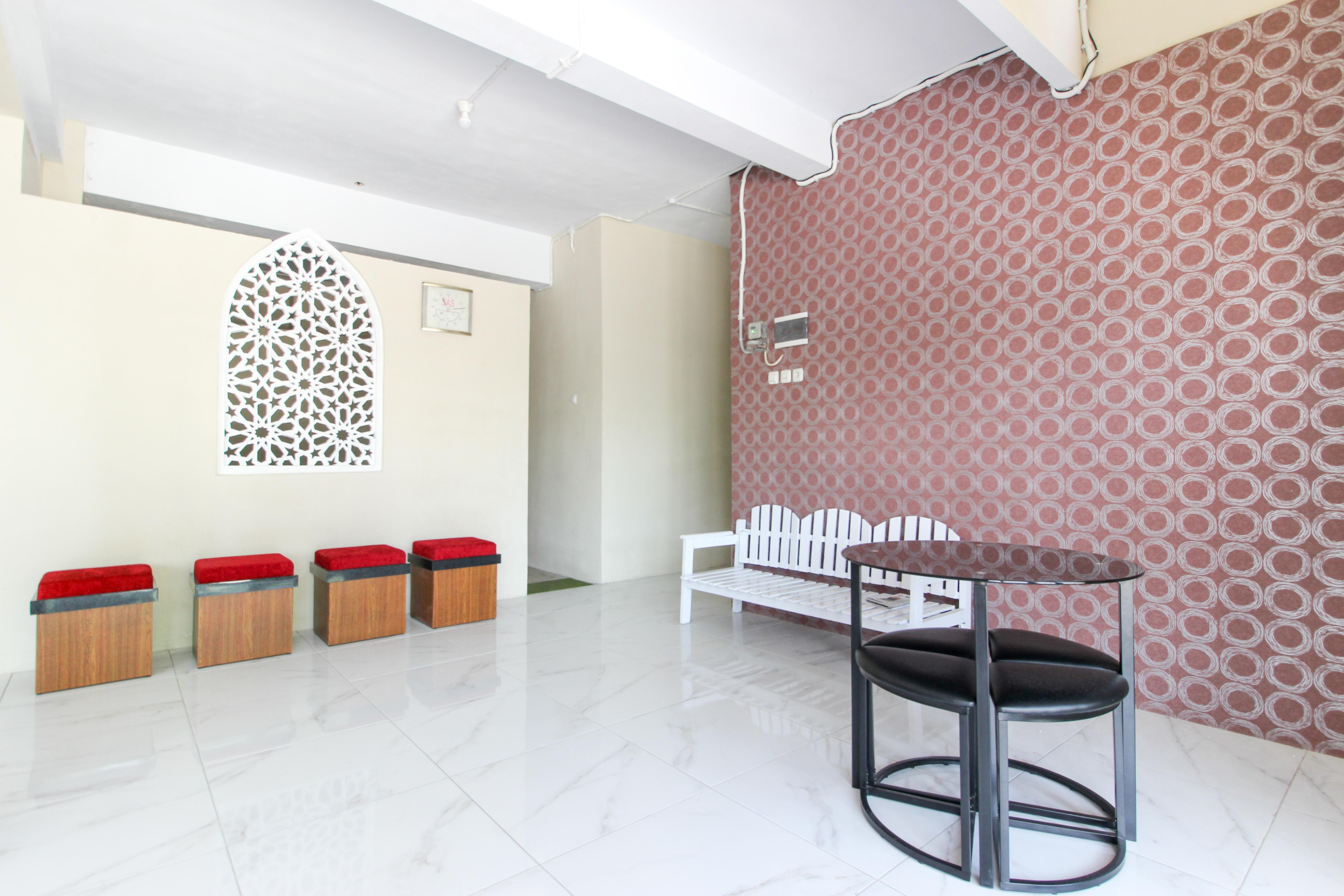 Hotel Reddoorz Near Jogja Kembali Monument 3 Kalasan Exterior foto